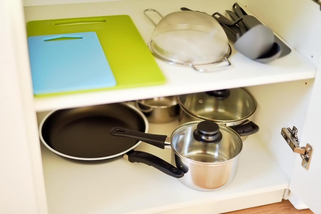 Apartamenty Lotnisko Leszno レシュノ エクステリア 写真